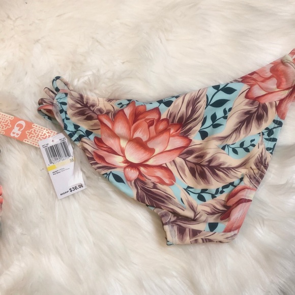 Gianni Bini Coral Floral Bikini - Picture 2 of 8